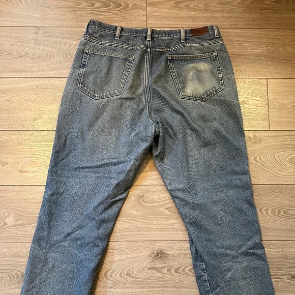 L.L. Bean Vintage Blanket Lined Warm Faded Jeans - Picture 2 of 7